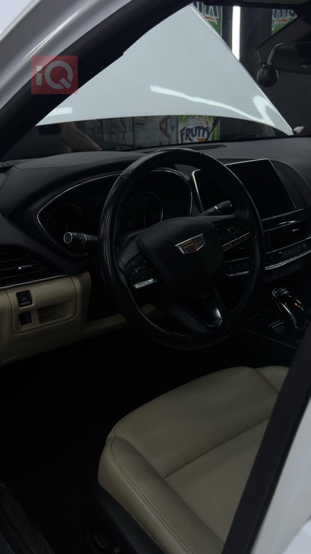 كاديلاك CT5